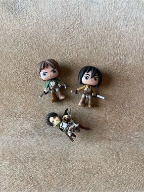 Attack On Titan Figures Bundle
